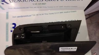 GUANTERA SEAT LEON (1P1) 1P1857103A 429329