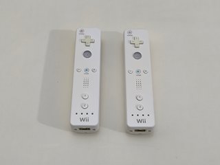 2 Mandos Nintendo Wii