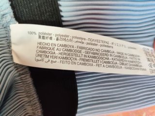 Pantalón azul plisado