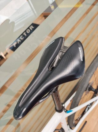 Felt Gravel FX-WT --