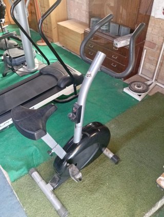 Lote de 4 maquinas de gimnasia