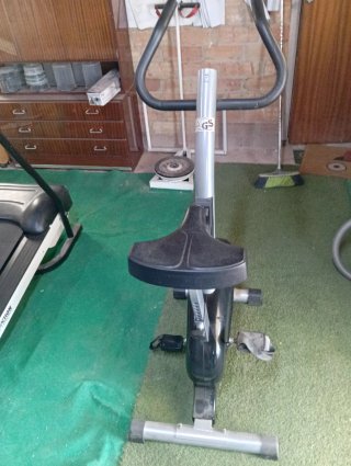 Lote de 4 maquinas de gimnasia