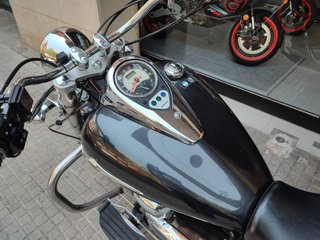Kawasaki Vulcan 900 Classic