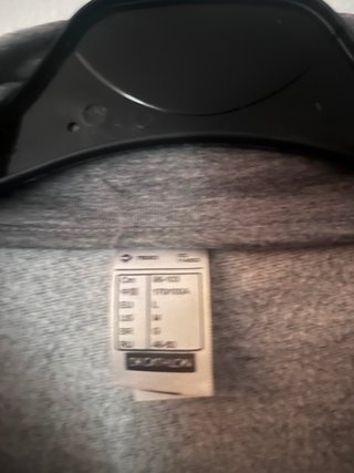 Sudadera de mujer deportiva de Decathlon