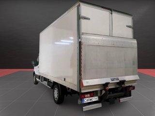 Camion 3500kg carnet B con trampilla Ford Transit