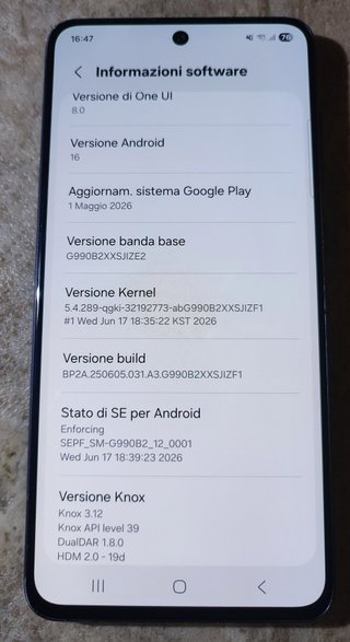 Samsung Galaxy S21 FE 5G (128 GB + 6 GB di ram)