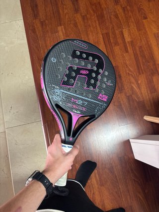 Pala Padel Royal M27 Negra y Rosa
