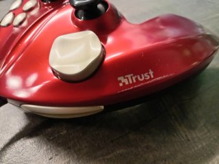 Gamepad Trust Predator GM-1300 USB
