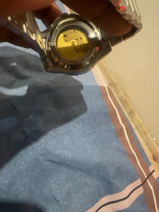 3 Relojes Citizen Negro y Amarillo en buen estado