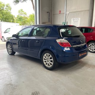Opel Astra 2006