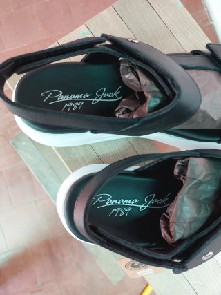 Sandalias Panama Jack mujer negras y blancas
