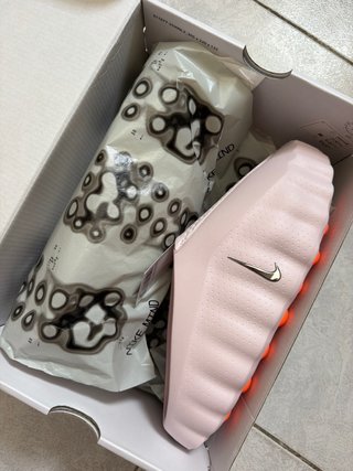 Nike Mind 001 Pearl Rosa y Plateado