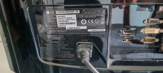 LG Monitor 21 pulgadas TDT hd