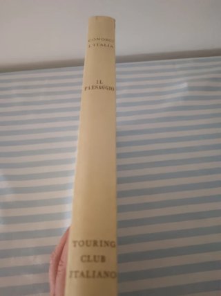 Conosci l'Italia"), edito dal Touring Club Italian