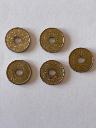 Lote 34 monedas de pesetas españolas