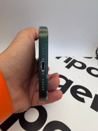 iPhone 13 Verde 128GB - Batteria 77%