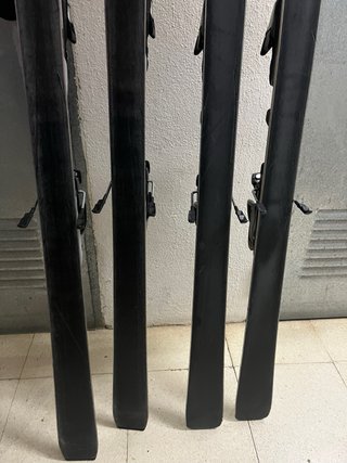 Esquís Dynastar y Völkl
