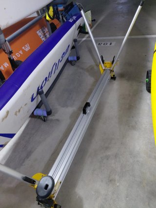 Soporte Trípode Ingletadora Dewalt