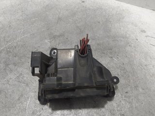 CAJA RELES / FUSIBLES RENAULT TWINGO III 243827616R 1466097