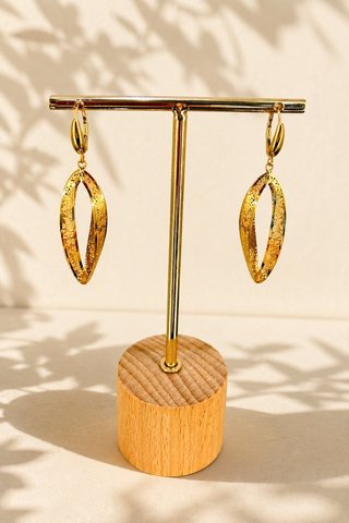Pendientes Oro 18kl Labrados ALM-TRAE2362