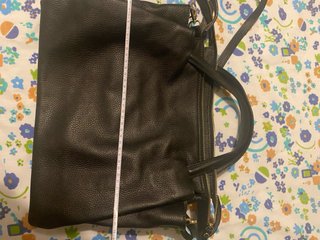 Borsa a mano in pelle nera