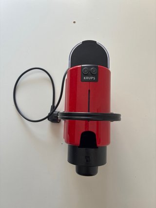 Cafetera Nespresso Krups Roja