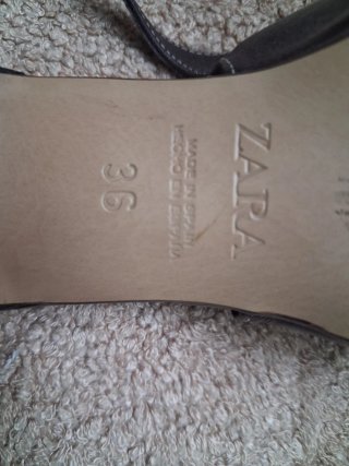 Sandalias Zara Piel Marrón Talla 36,