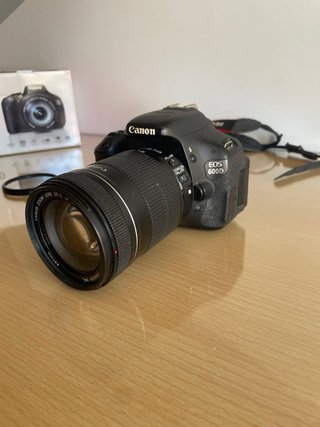 Kit Canon EOS 600D + Objetivo 18-135mm