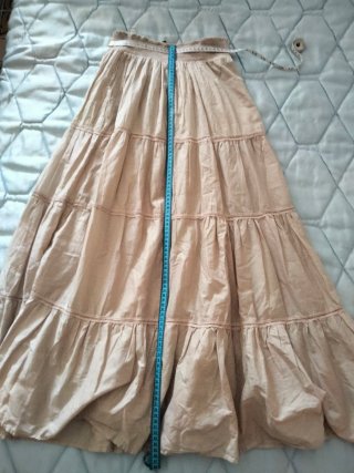 Falda beige de Zara Basic.