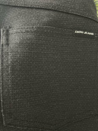 Leggings negros moteados DKNY