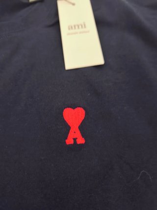 Camiseta Ami XL Azul Corazón Rojo