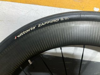 Ruedas Mavic Comete Carbono 65mm