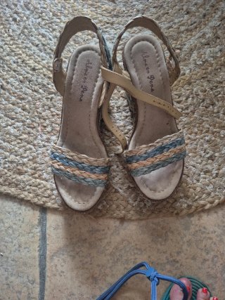 Sandalias Alma en Pena Beige Multicolor