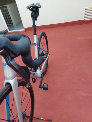 BH Quartz 4.5 DI2 Ultegra Ruedas Carbono SPINERGY