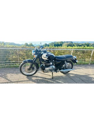 Triumph Bonneville T100