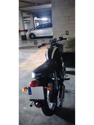 Triumph Bonneville T100