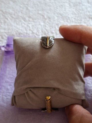 Pulsera diseño pluma oro y plata