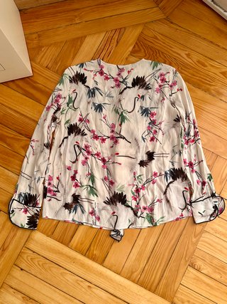 Blusa Zara floral manga larga