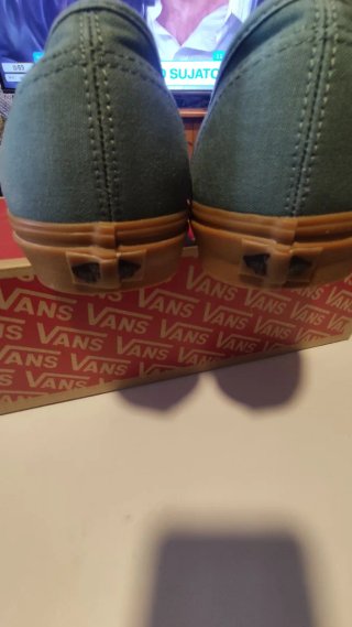 Vans Authentic Talla 46 Marrón/Verde