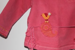 Camiseta coral bordada prenatal