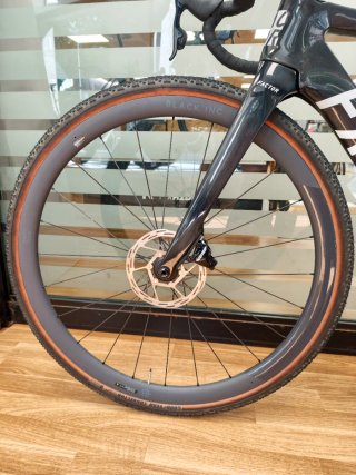 Factor Ostro Gravel