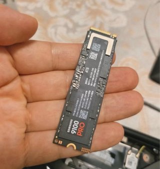 Samsung 9100 PRO 4TB PCIe 5.0 NVMe M.2 SSD