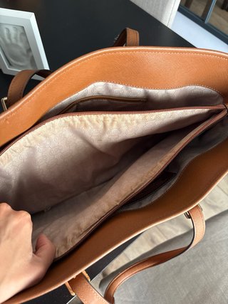 Bolso Michael Kors Piel. Marrón Mediano.