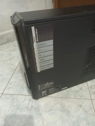 Acer Aspire AX3900 PC Desktop non testato non comp