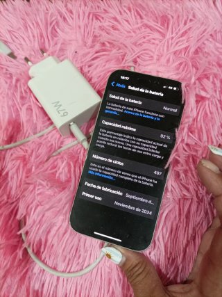 iPhone 16 256GB Blanco + 6 Fundas Nuevas