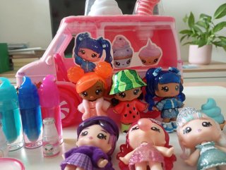 Muñecas Yummilands