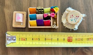 Set de Costura en Miniatura Antiguo Escala 1:12