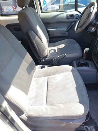 Ford Tourneo Connect 2005
