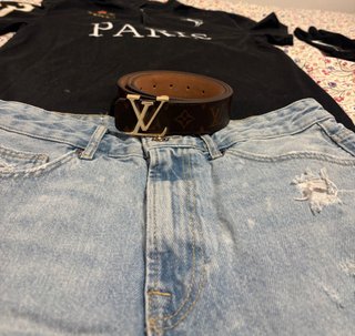 Conjunto Polo, Shorts y Cinturón