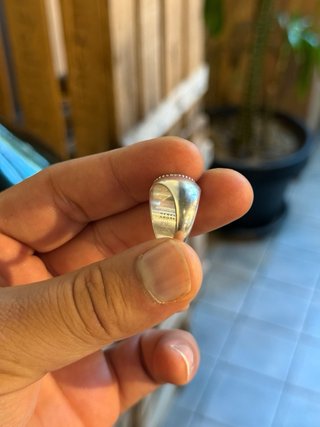 Anillo de plata con piedra azul